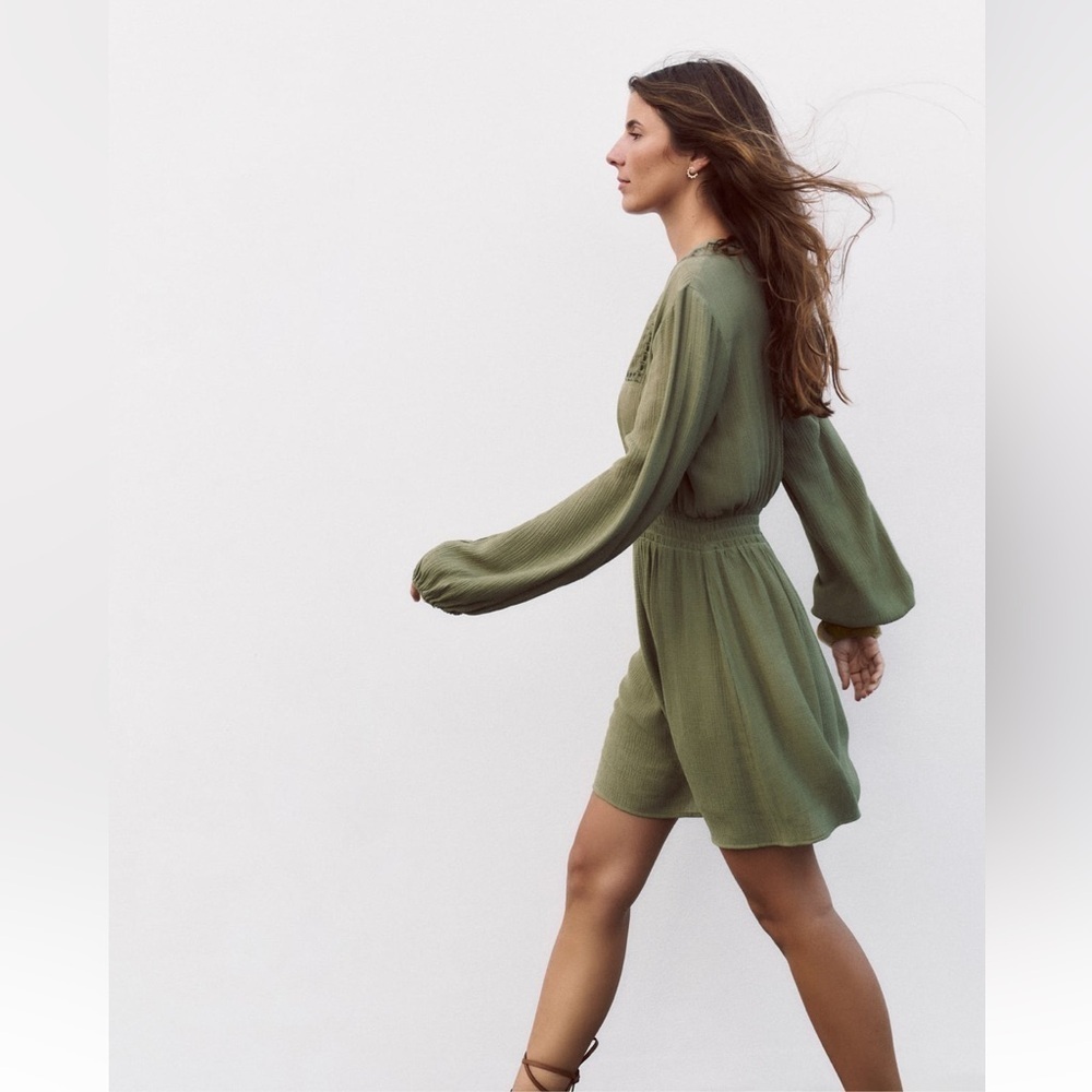 New ZARA Openwork Embroidered Eyelet Long Sleeves Mini Dress